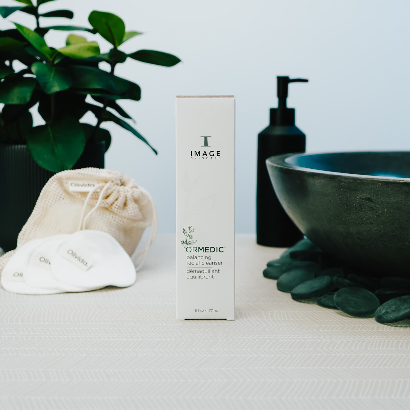 Image Skincare - ORMEDIC - Balancing Facial Cleanser