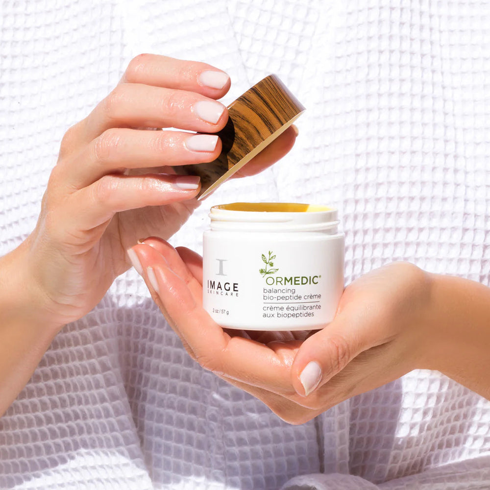 Image Skincare ORMEDIC Balancing Bio Peptide Creme Apply