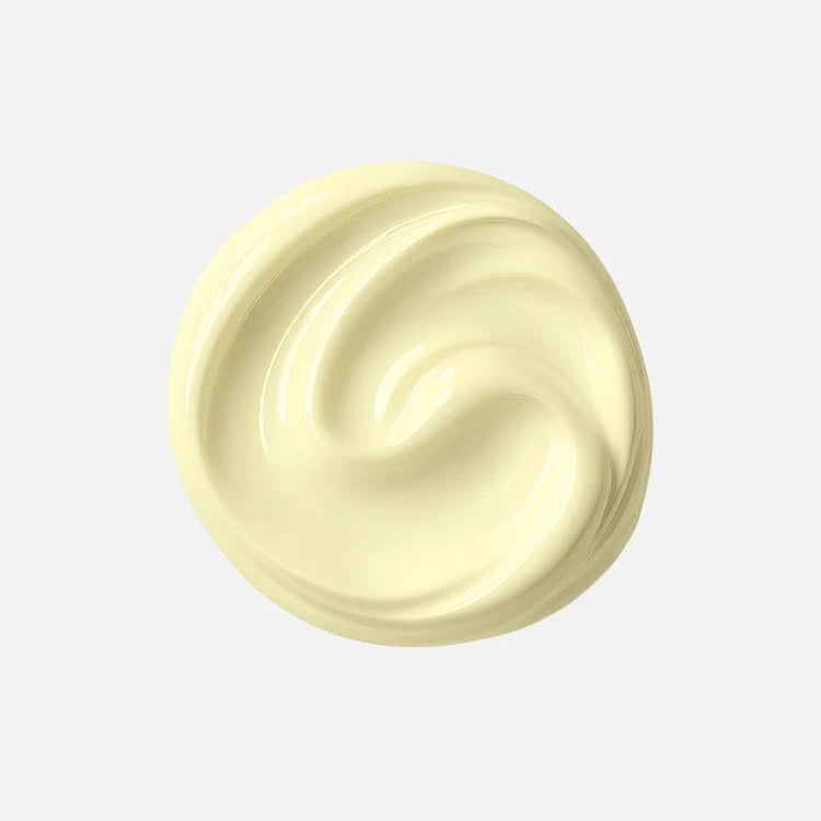 Nouvital Cosmetics Vitacare Emulsion Swatch
