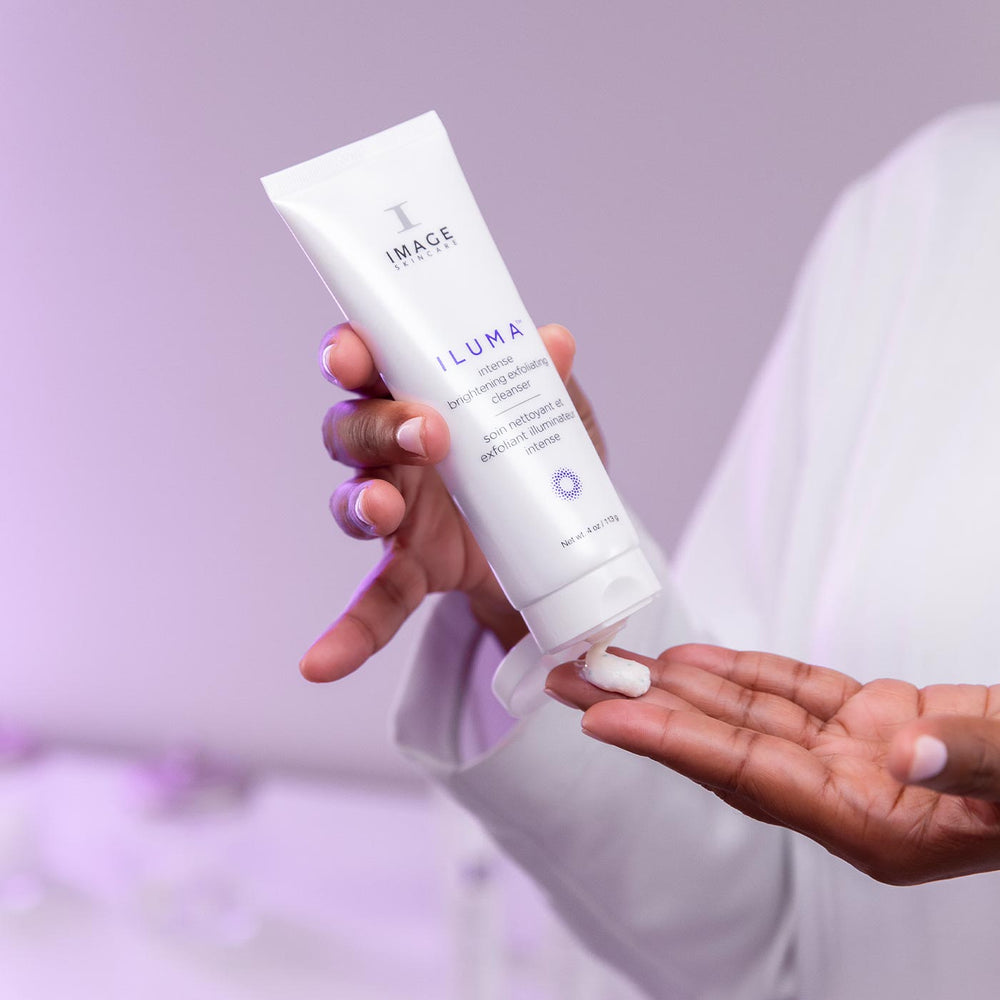 Olivida Image Skincare Iluma Intense Brightening Exfoliating Cleanser Voorbeeld2
