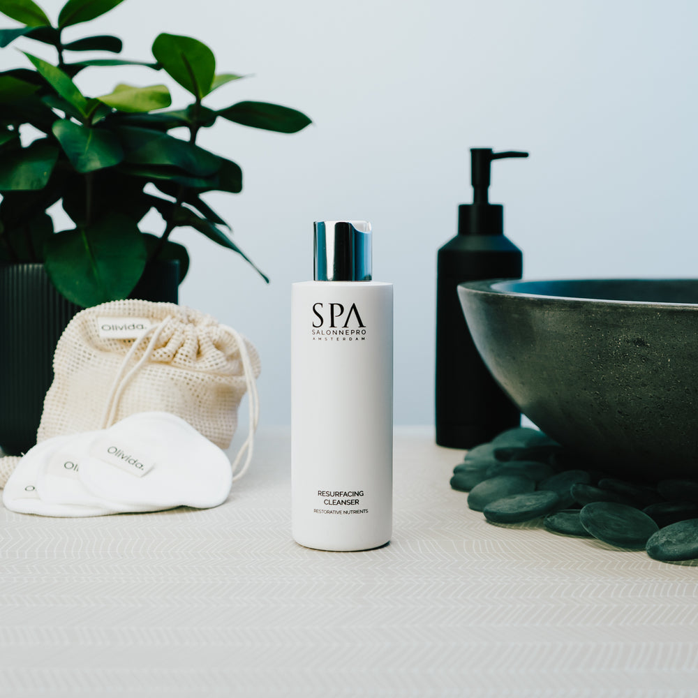 Spa Salonnepro 2021 Resurfacing Cleanser Olivida Voorkant