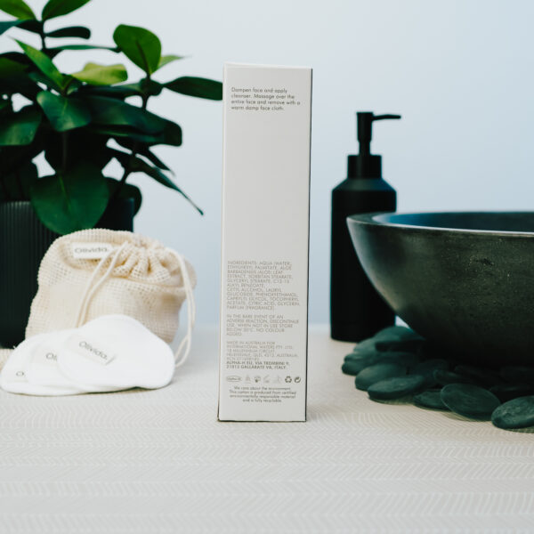 ALPHA-H - Balancing Cleanser - Verpakking Achterkant