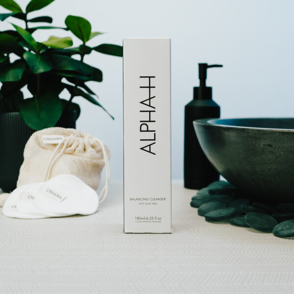 ALPHA-H - Balancing Cleanser verpakking