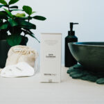 Revitaltrax 2022 - Skin Cleanser Tea Tree Oil - Olivida voorkant verpakking