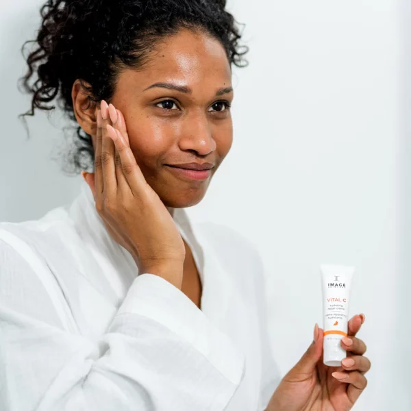 IMAGE Skincare - VITAL C Trial Kit - Testers - Model