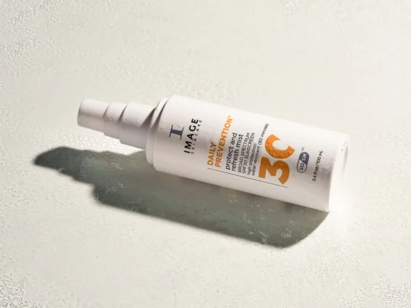 Image Skincare - Daily Prevention - Protect and Refresh Mist - SPF30 - Lifestyle
