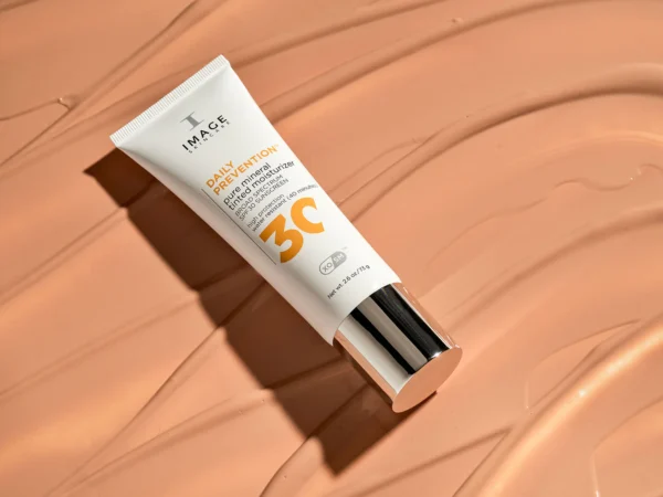 Image Skincare - Daily Prevention - Pure Mineral Tinted Moisturizer - SPF30 - Lifestyle