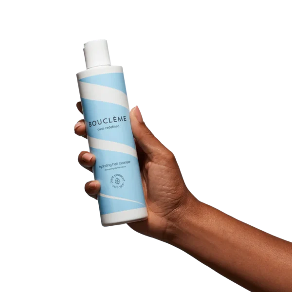 Boucleme - Haircare - Hydrating Hair Cleanser - Handshot