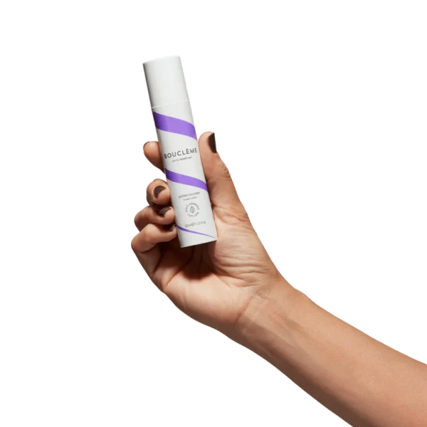 Boucleme - Haircare - Protein Booster - Handshot